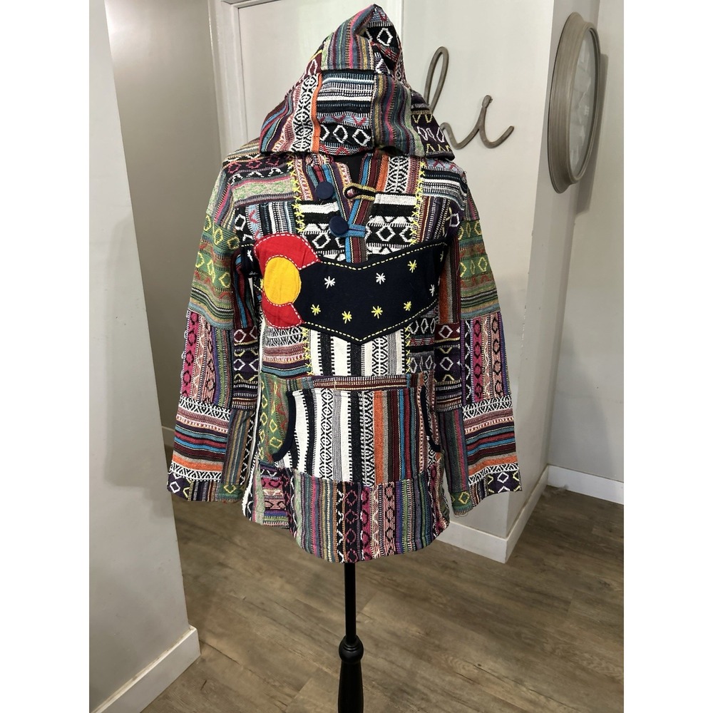 NWOT Rising International Colorado Nights Patchwork Hoody Poncho Size Medium - Picture 2 of 8